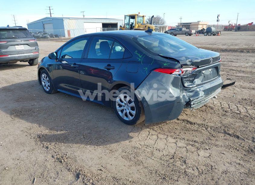 Photo 3 of 2024 Toyota Corolla LE (VIN 5YFB4MDE1RP193952)