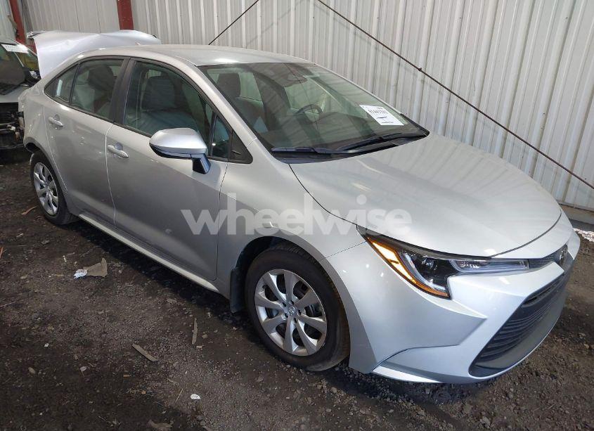 2024 Toyota Corolla LE (VIN 5YFB4MDE1RP203220) main photo