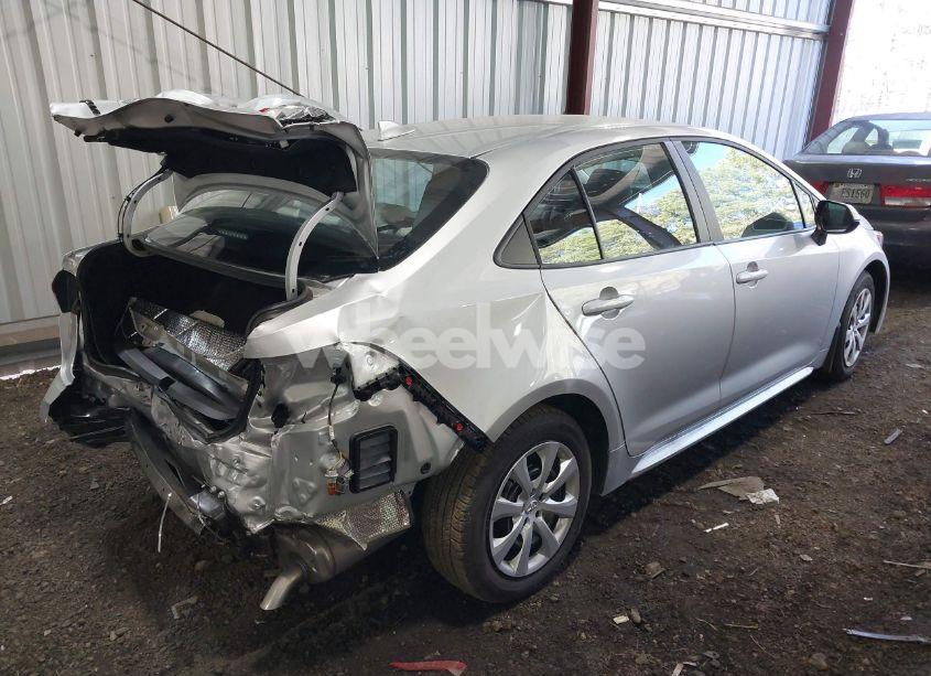 Photo 4 of 2024 Toyota Corolla LE (VIN 5YFB4MDE1RP203220)