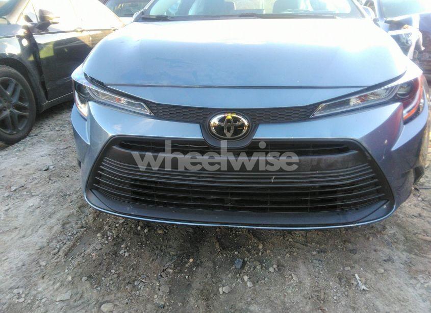 Photo 13 of 2025 Toyota Corolla LE (VIN 5YFB4MDE1SP246400)