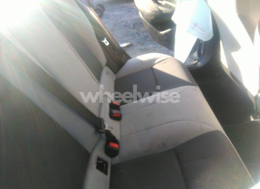 Photo 8 of 2025 Toyota Corolla LE (VIN 5YFB4MDE1SP246400)