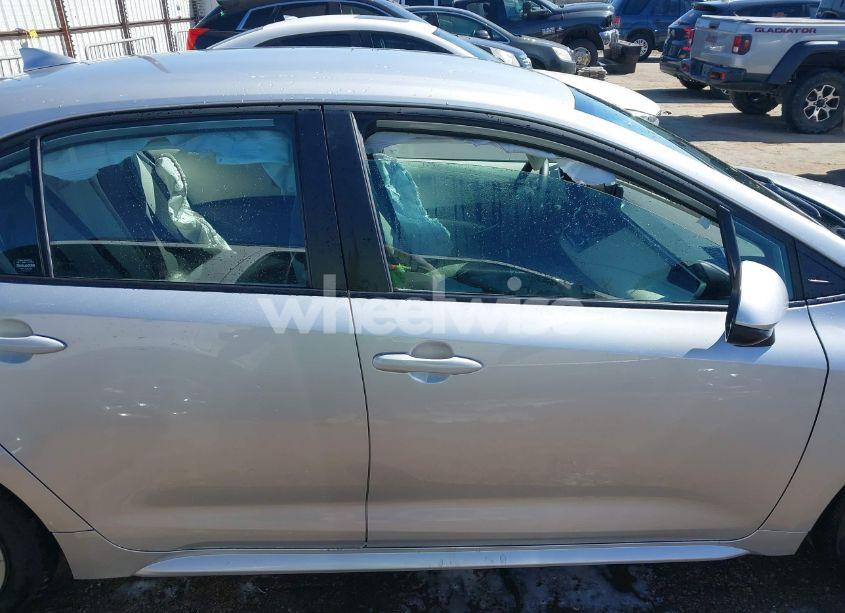 Photo 13 of 2025 Toyota Corolla LE (VIN 5YFB4MDE1SP266386)