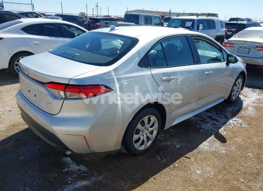 Photo 4 of 2025 Toyota Corolla LE (VIN 5YFB4MDE1SP266386)