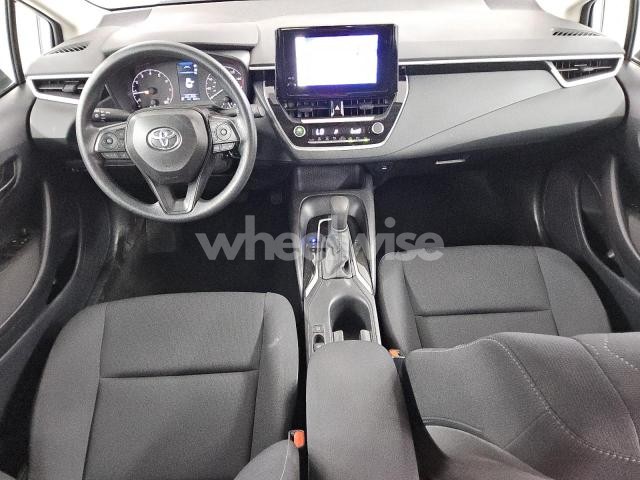 Photo 2 of 2025 TOYOTA COROLLA LE (VIN 5YFB4MDE1SP273290)