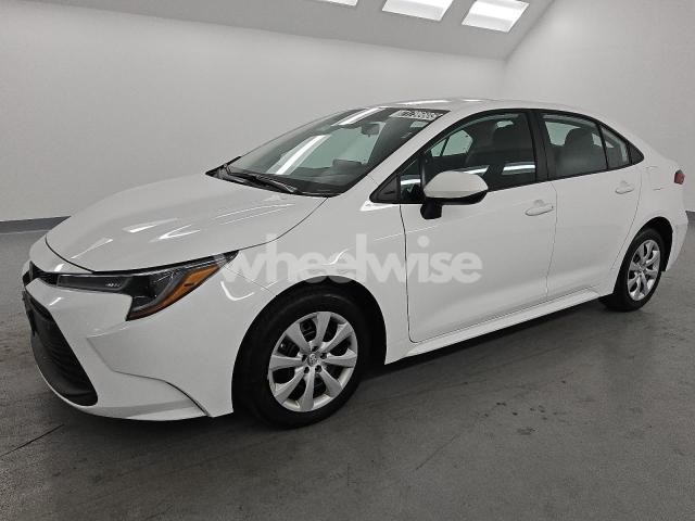 Photo 4 of 2025 TOYOTA COROLLA LE (VIN 5YFB4MDE1SP273290)