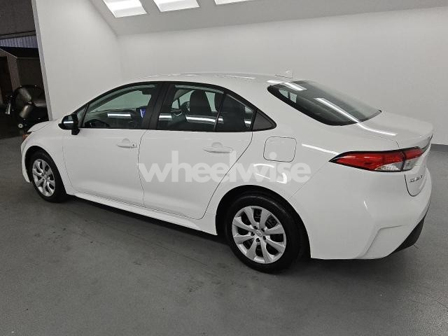 Photo 8 of 2025 TOYOTA COROLLA LE (VIN 5YFB4MDE1SP273290)