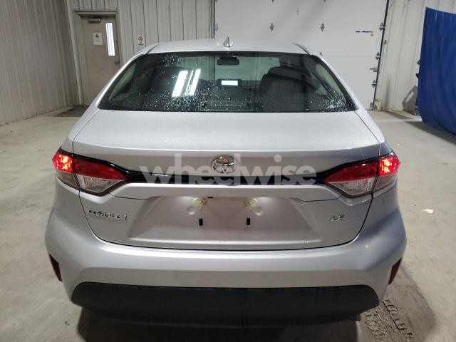 2025 TOYOTA COROLLA LE (VIN 5YFB4MDE1SP324822) main photo