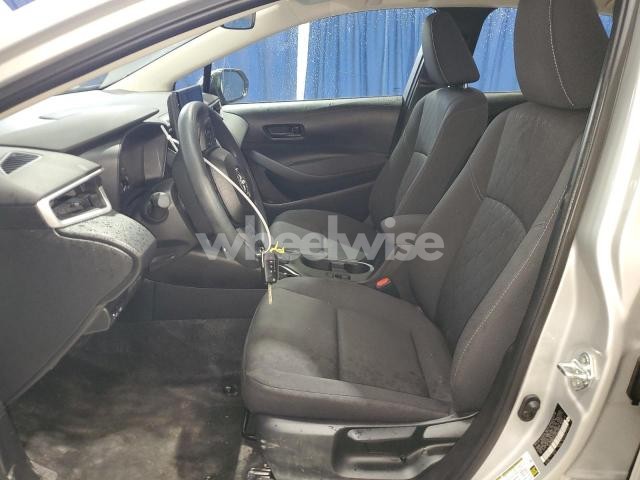 Photo 8 of 2025 TOYOTA COROLLA LE (VIN 5YFB4MDE1SP324822)