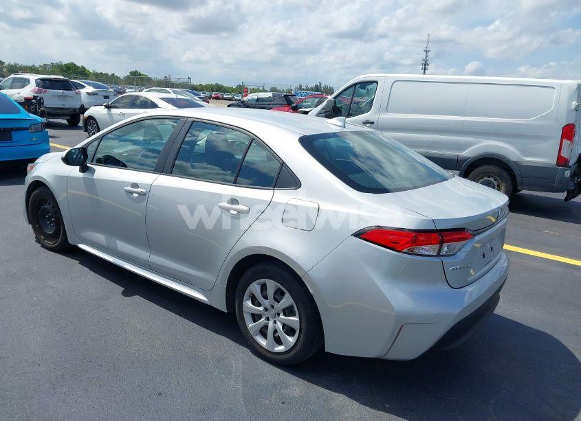 Photo 3 of 2023 Toyota Corolla LE (VIN 5YFB4MDE2PP038002)