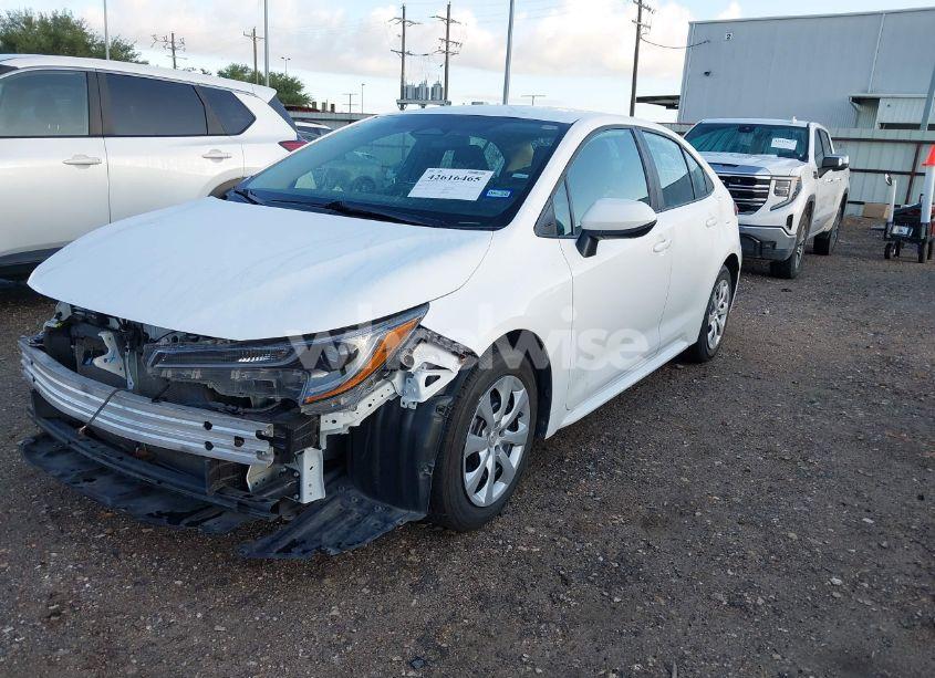 Photo 2 of 2023 Toyota Corolla LE (VIN 5YFB4MDE2PP047962)