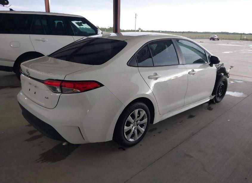 Photo 4 of 2023 Toyota Corolla LE (VIN 5YFB4MDE2PP057438)