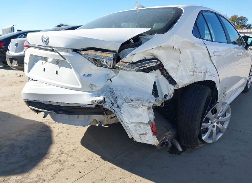 Photo 6 of 2024 Toyota Corolla LE (VIN 5YFB4MDE2RP084500)