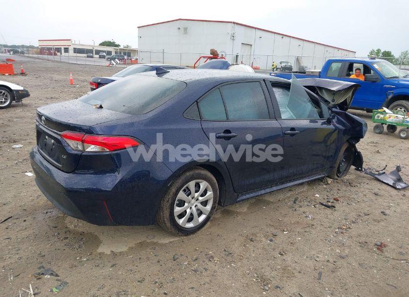 Photo 4 of 2024 Toyota Corolla LE (VIN 5YFB4MDE2RP085064)