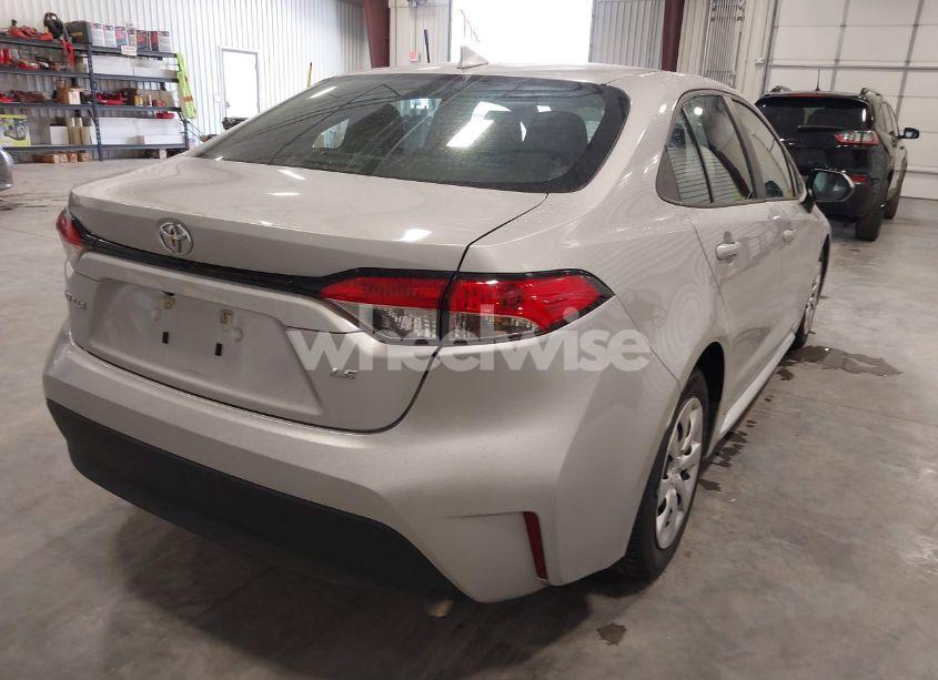 Photo 4 of 2024 Toyota Corolla LE (VIN 5YFB4MDE2RP090619)