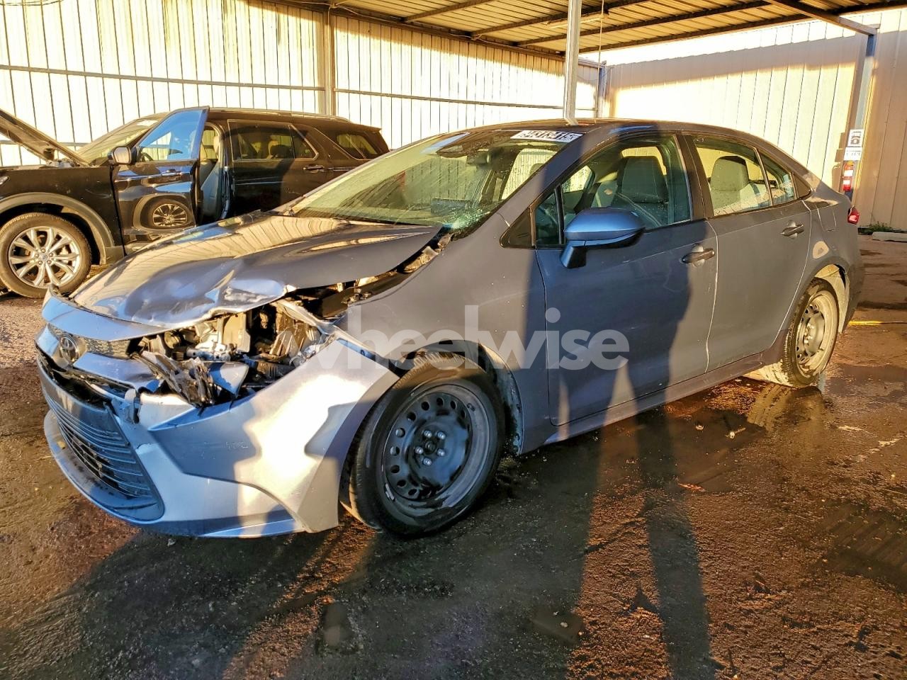 2024 TOYOTA COROLLA LE (VIN 5YFB4MDE2RP093231) main photo