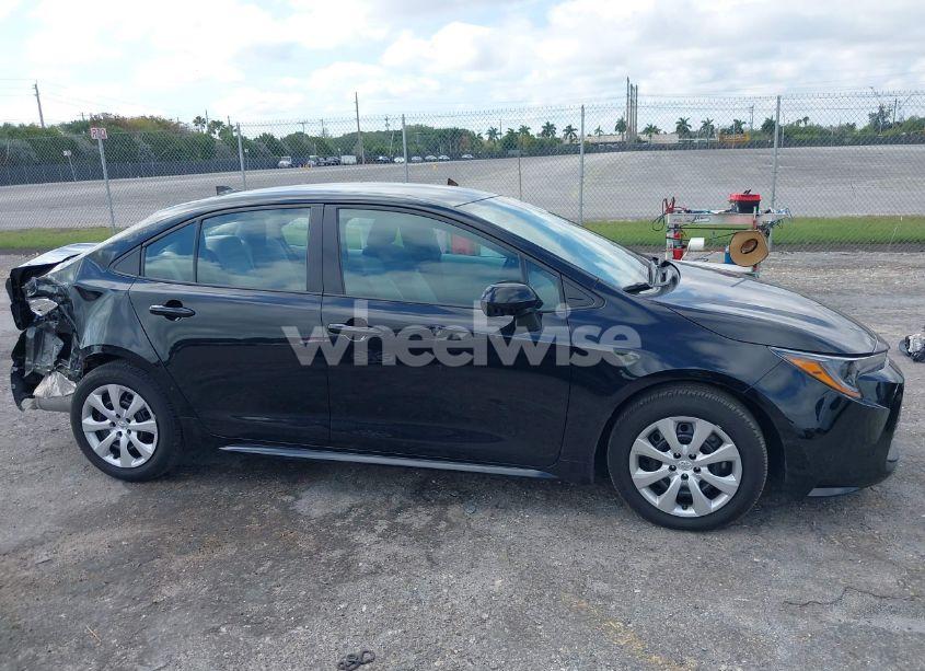 Photo 14 of 2024 Toyota Corolla LE (VIN 5YFB4MDE2RP093794)