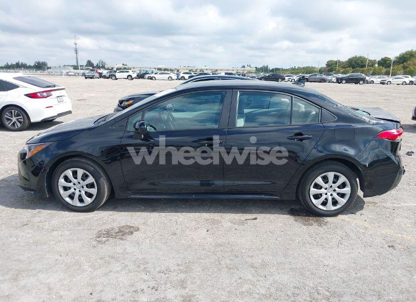 Photo 15 of 2024 Toyota Corolla LE (VIN 5YFB4MDE2RP093794)