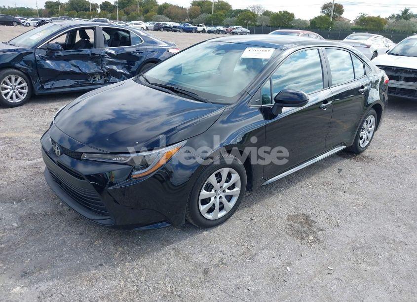 Photo 2 of 2024 Toyota Corolla LE (VIN 5YFB4MDE2RP093794)