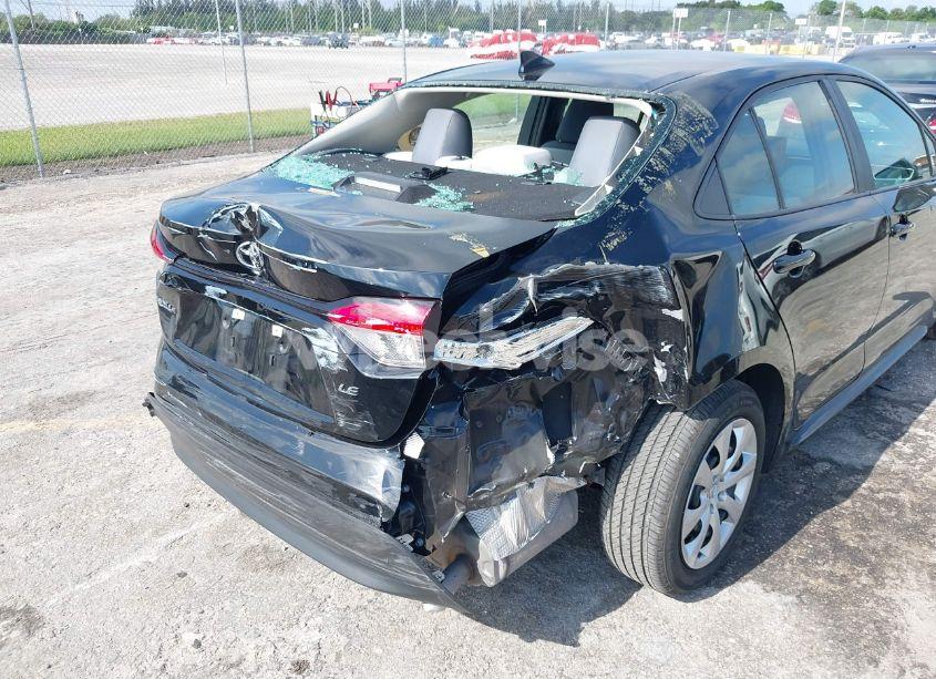 Photo 6 of 2024 Toyota Corolla LE (VIN 5YFB4MDE2RP093794)