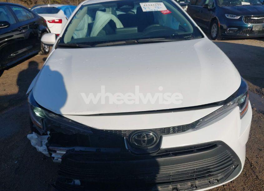 Photo 12 of 2024 Toyota Corolla LE (VIN 5YFB4MDE2RP096422)