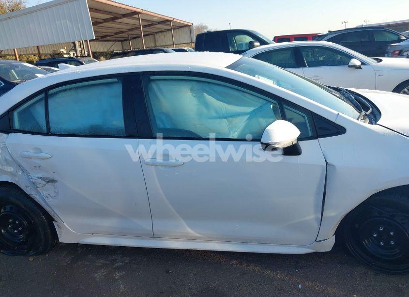 Photo 13 of 2024 Toyota Corolla LE (VIN 5YFB4MDE2RP096422)