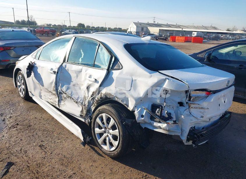 Photo 3 of 2024 Toyota Corolla LE (VIN 5YFB4MDE2RP096422)