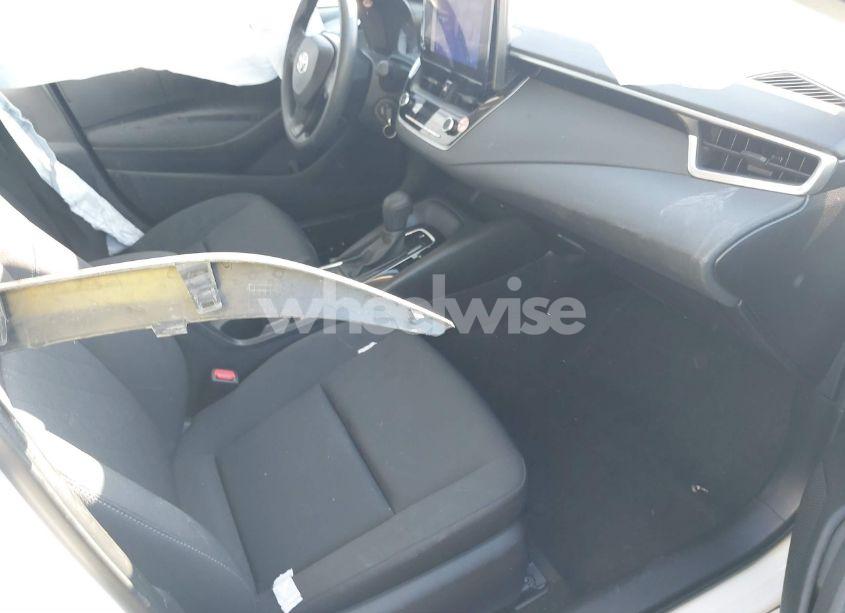 Photo 5 of 2024 Toyota Corolla LE (VIN 5YFB4MDE2RP096422)