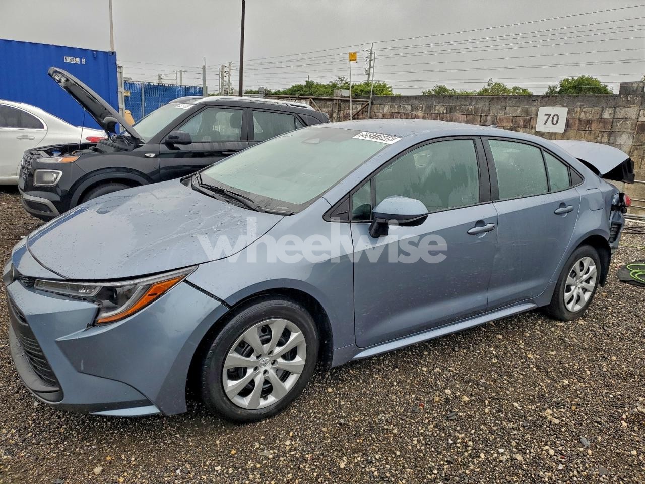 2024 TOYOTA COROLLA LE (VIN 5YFB4MDE2RP102798) main photo