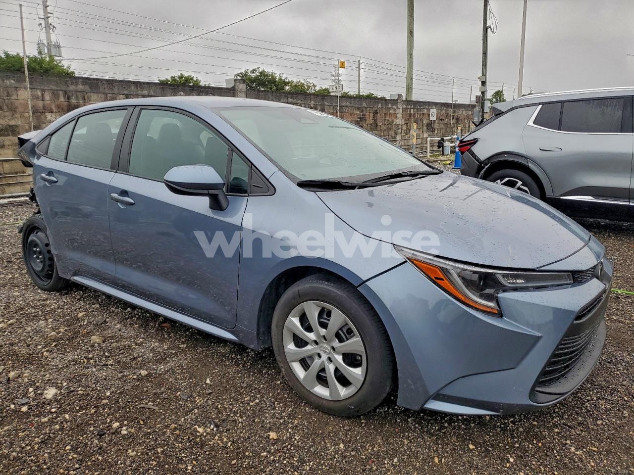Photo 4 of 2024 TOYOTA COROLLA LE (VIN 5YFB4MDE2RP102798)