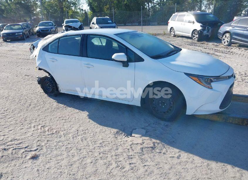 2024 Toyota Corolla LE (VIN 5YFB4MDE2RP115227) main photo