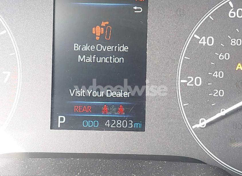 Photo 15 of 2024 Toyota Corolla LE (VIN 5YFB4MDE2RP132125)