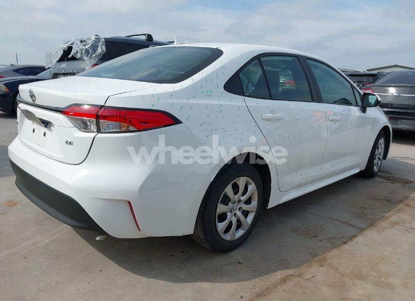 Photo 4 of 2024 Toyota Corolla LE (VIN 5YFB4MDE2RP132125)