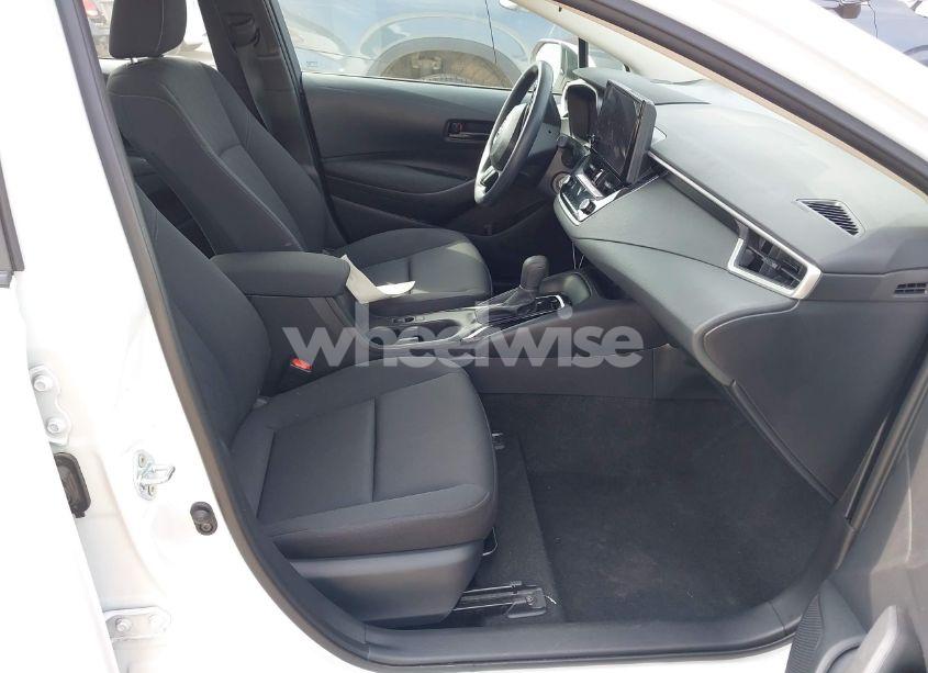 Photo 5 of 2024 Toyota Corolla LE (VIN 5YFB4MDE2RP132125)