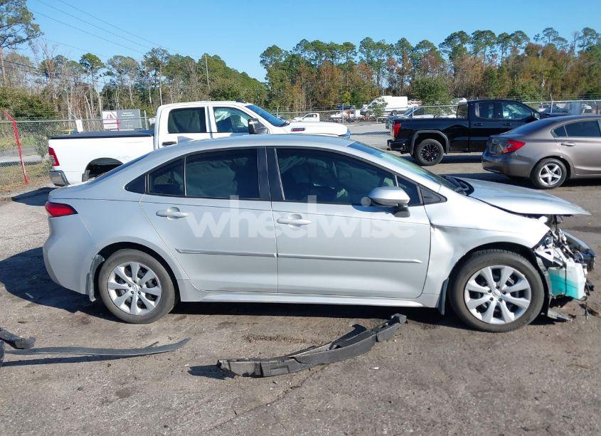 Photo 13 of 2024 Toyota Corolla LE (VIN 5YFB4MDE2RP133100)
