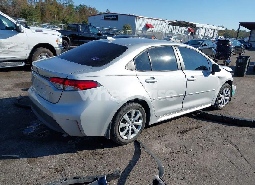 Photo 4 of 2024 Toyota Corolla LE (VIN 5YFB4MDE2RP133100)