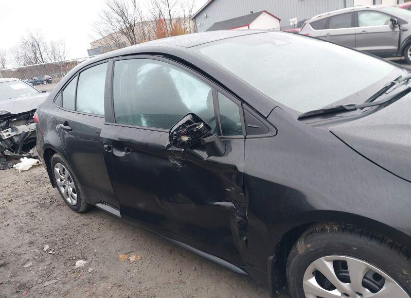 Photo 6 of 2024 Toyota Corolla LE (VIN 5YFB4MDE2RP134649)