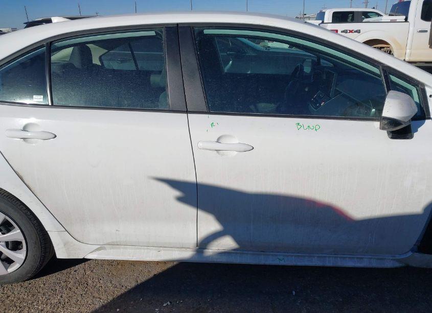 Photo 14 of 2024 Toyota Corolla LE (VIN 5YFB4MDE2RP147613)