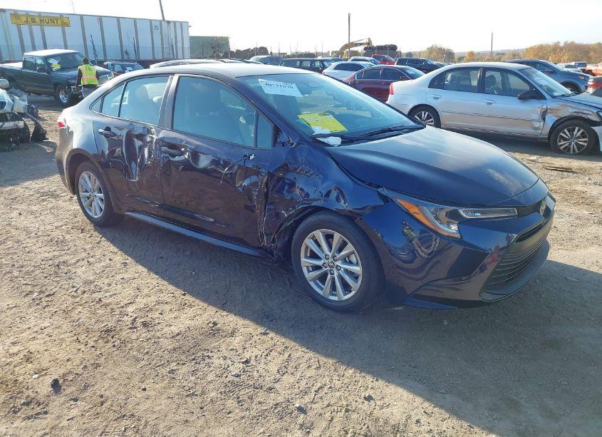 2024 Toyota Corolla LE (VIN 5YFB4MDE2RP159146) main photo