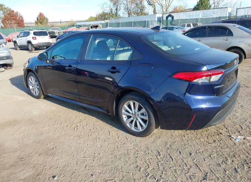 Photo 3 of 2024 Toyota Corolla LE (VIN 5YFB4MDE2RP159146)