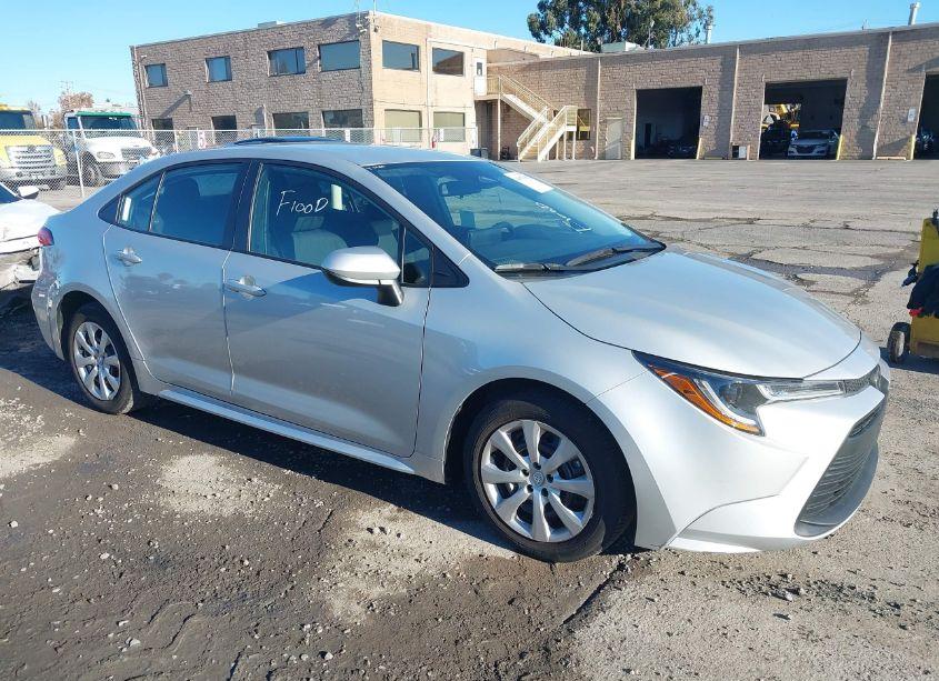 2024 Toyota Corolla LE (VIN 5YFB4MDE2RP164167) main photo