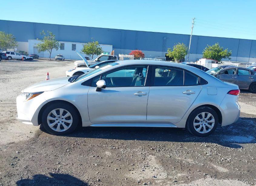 Photo 14 of 2024 Toyota Corolla LE (VIN 5YFB4MDE2RP164167)