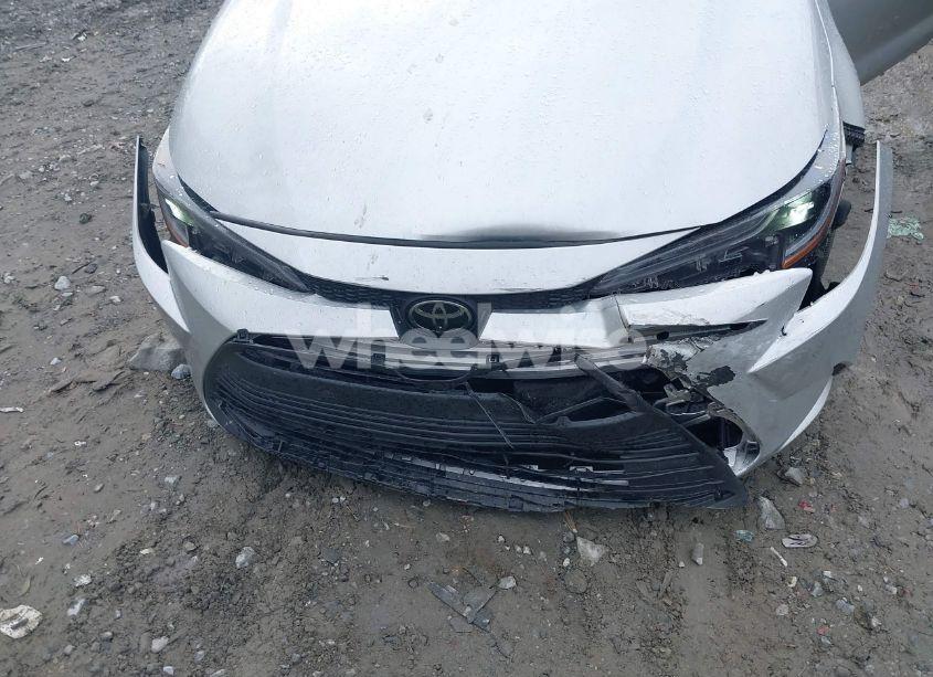 Photo 6 of 2024 Toyota Corolla LE (VIN 5YFB4MDE2RP169840)