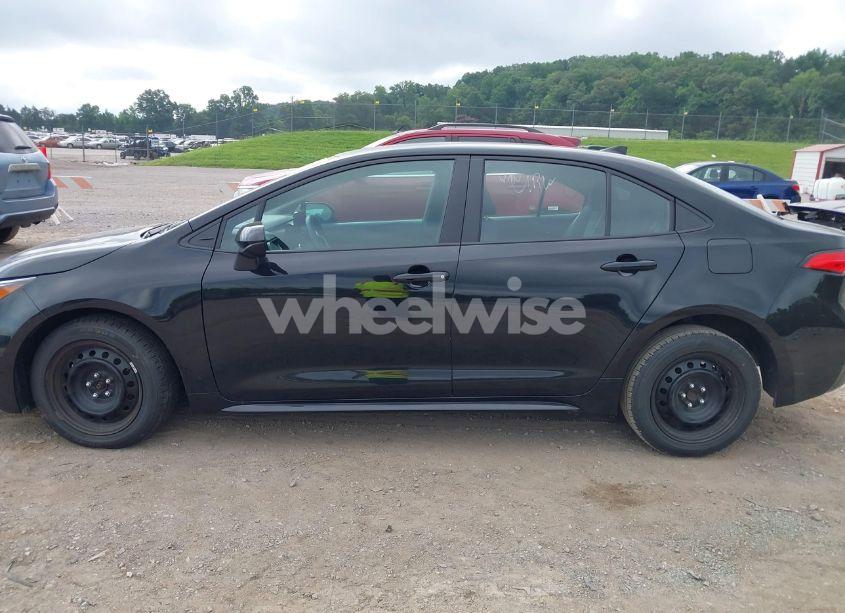 Photo 14 of 2024 Toyota Corolla LE (VIN 5YFB4MDE2RP174844)