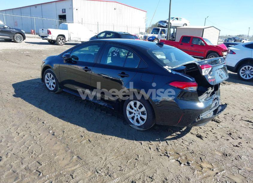 Photo 3 of 2024 Toyota Corolla LE (VIN 5YFB4MDE2RP179834)