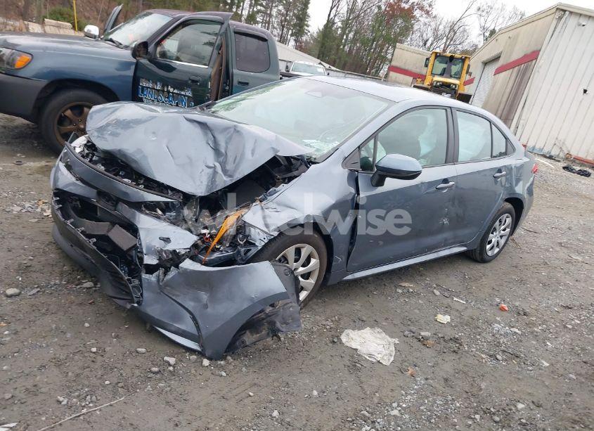 Photo 2 of 2024 Toyota Corolla LE (VIN 5YFB4MDE2RP181597)