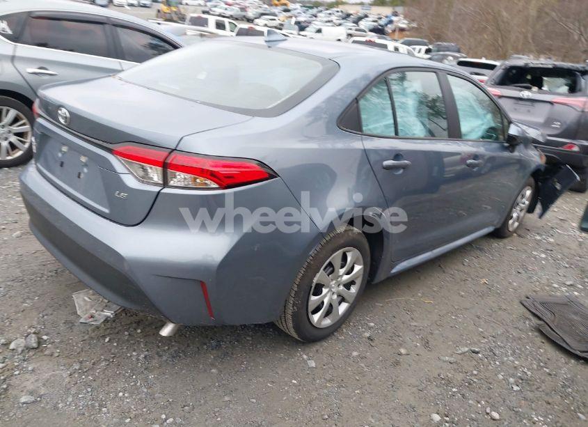 Photo 4 of 2024 Toyota Corolla LE (VIN 5YFB4MDE2RP181597)