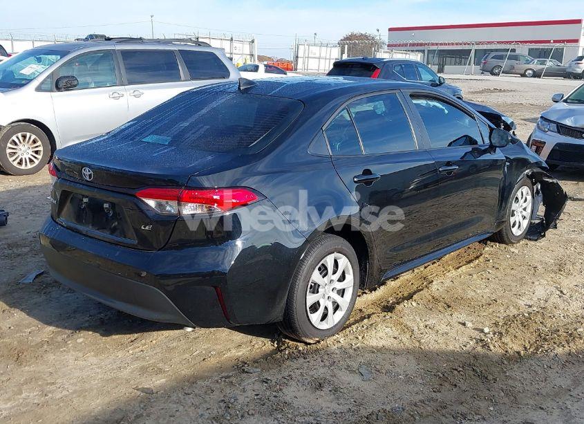 Photo 4 of 2024 Toyota Corolla LE (VIN 5YFB4MDE2RP182572)