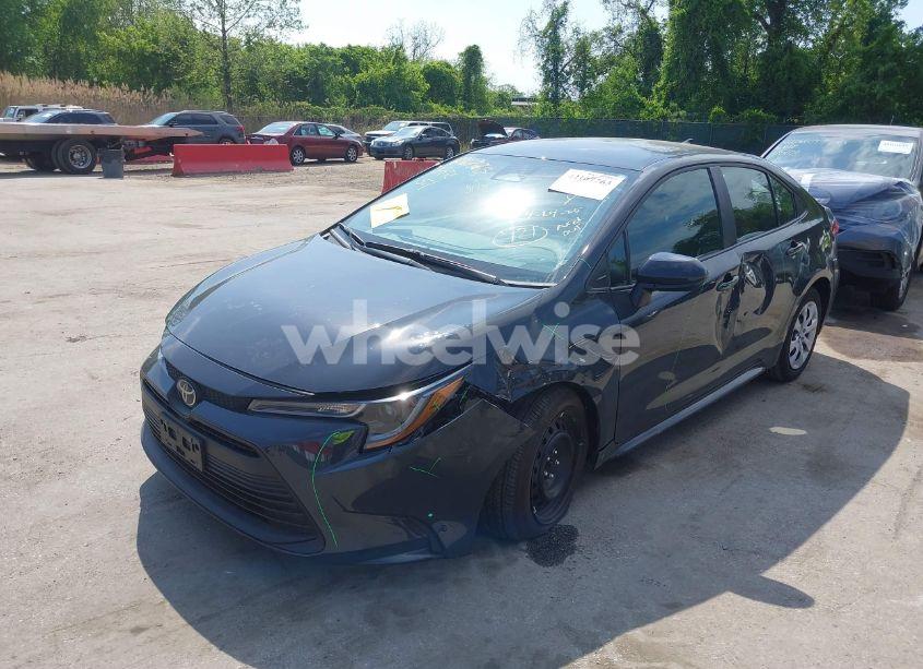 Photo 2 of 2024 Toyota Corolla LE (VIN 5YFB4MDE2RP205395)