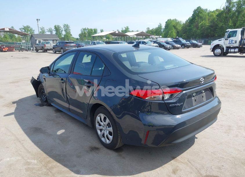 Photo 3 of 2024 Toyota Corolla LE (VIN 5YFB4MDE2RP205395)