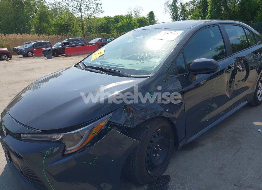 Photo 6 of 2024 Toyota Corolla LE (VIN 5YFB4MDE2RP205395)